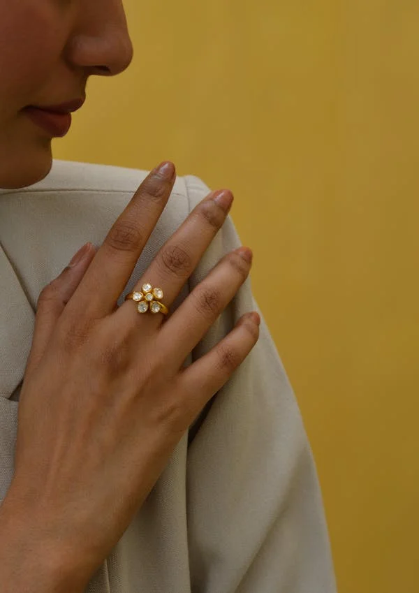 How to Tell if a Diamond Is Real: